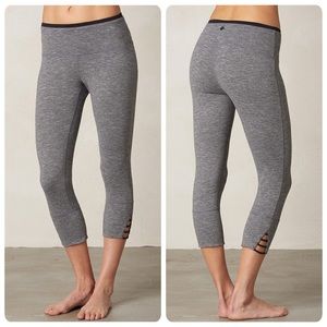 Prana Gray Heathered Tori Capri Leggings
